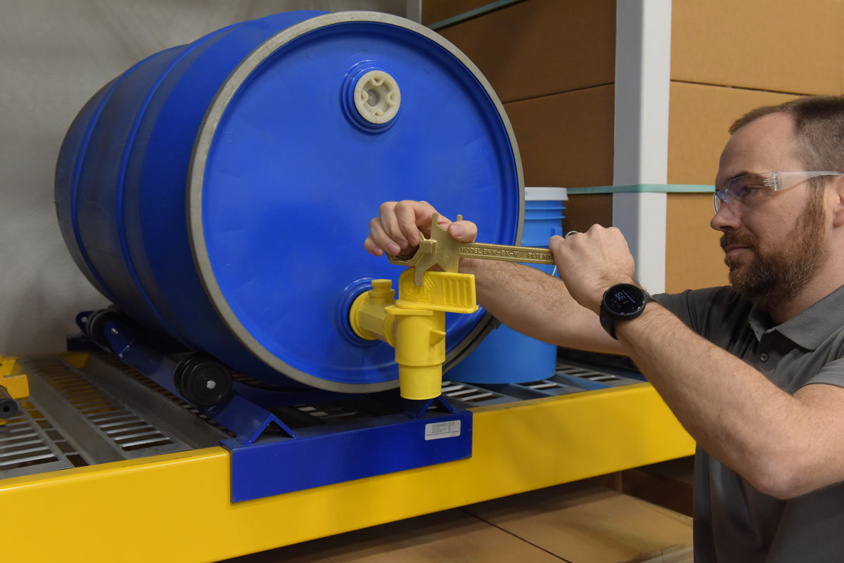 Llaves para tuercas de tapón de tambor de Vestil Manufacturing Corp– – Ahora disponibles en MTN Shop US. - imagen 7