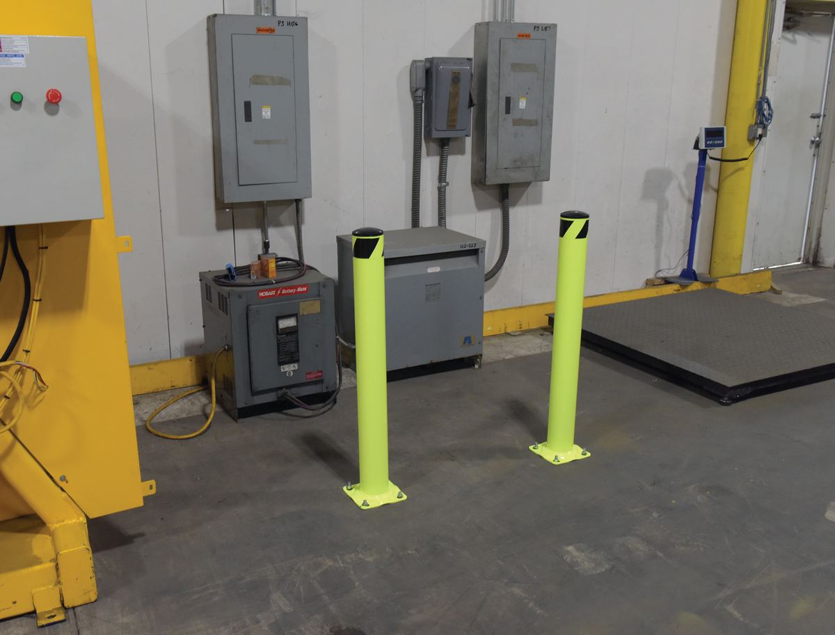 Bolardo de seguridad Vestil Manufacturing Corp - Amarillo fluorescente de alta visibilidad– – Ahora disponible en MTN Shop US. - imagen 2