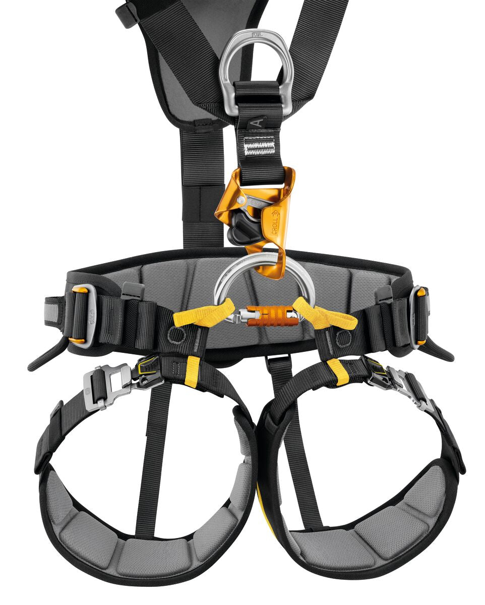 Arnés de rescate Petzl FALCON ASCENT: el Petzl FALCON ASCENT es un arnés de asiento ligero que cuenta con un punto de fijación ventral de dos partes que hace que las operaciones de rescate que implican ascenso por cuerda sean más eficientes. Disponible en 2 tamaños. Compra ahora. – Ahora disponible en MTN Shop US. - imagen 8