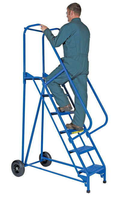 Escaleras Roll-A-Fold de Vestil Manufacturing Corp– – Ahora disponibles en MTN Shop US.