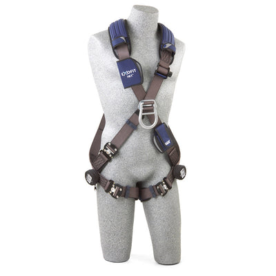 Arnés de escalada estilo cruzado 3M™ DBI-SALA® ExoFit NEX™: vista frontal con correas de pecho y piernas de conexión rápida con bloqueo web y anillo en D frontal de aluminio liviano