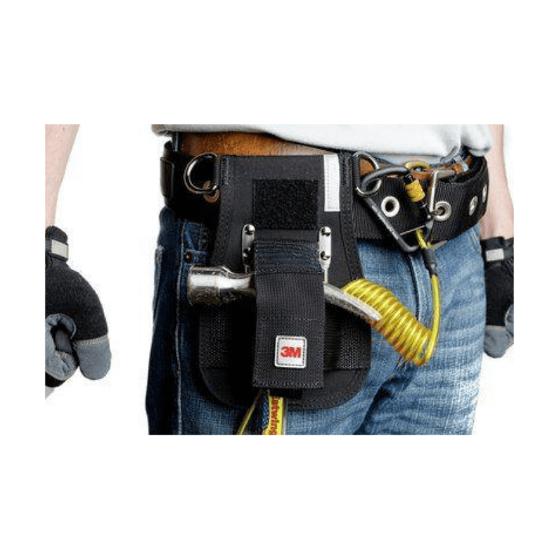 3M™ DBI-SALA® Hammer Holster for Belt - Attached to User - imagen 3