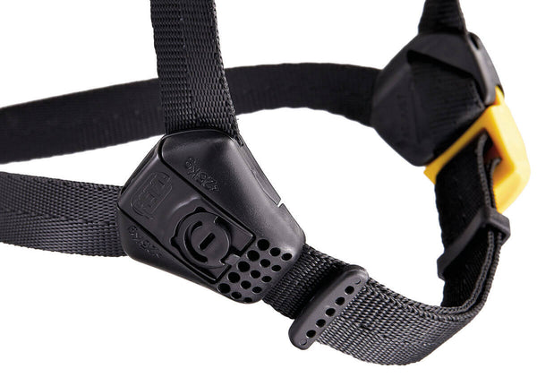 Petzl  STRATO® Helmet - DUAL Chinstrap