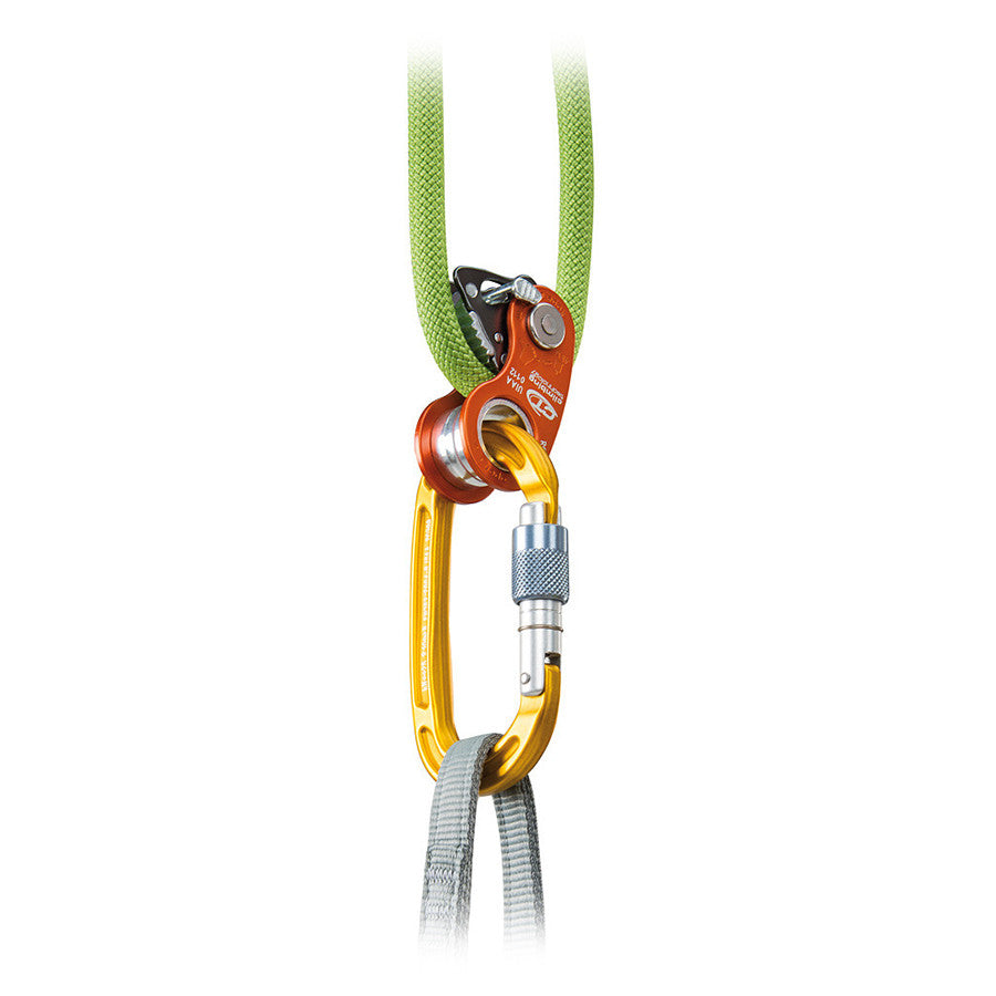PMI Climbing Technology RollNLock Pulley – Climbing Technology’s RollNLock pulley is an ultra-light pulley/rope clamp that is ideal for work use, rope climbing maneuvers, rescue, and rescue situations. – Now available at MTN Shop US. - imagen 8