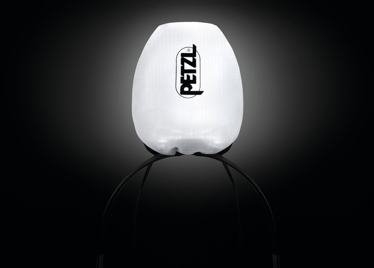 Linterna frontal Petzl IKO® CORE 500lm Bolsa de almacenamiento que se transforma en linterna - imagen 4