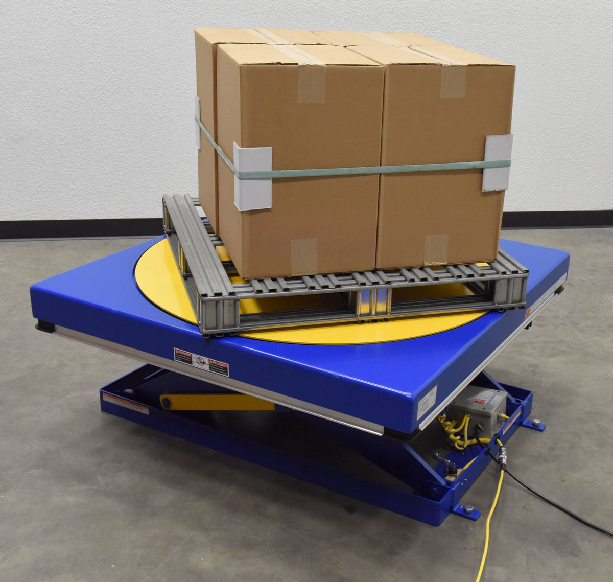 Carrusel incorporado manual de Vestil Manufacturing Corp para mesas de tijera– – Ahora disponible en MTN Shop US. - imagen 6