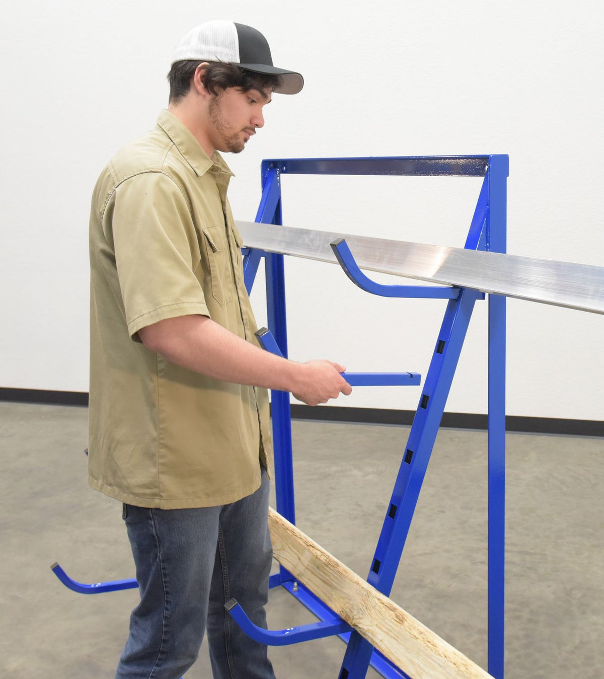 Estante de almacenamiento horizontal de Vestil Manufacturing Corp– – Ahora disponible en MTN Shop US. - imagen 2