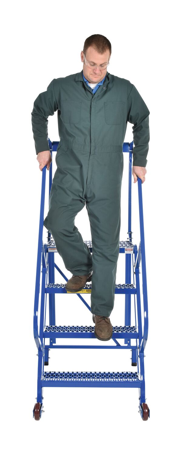 Escaleras móviles Tip-N-Roll de Vestil Manufacturing Corp– – Ahora disponibles en MTN Shop US. - imagen 5