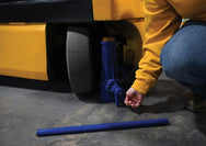 Gatos de tornillo mecánicos de Vestil Manufacturing Corp– – Ahora disponibles en MTN Shop US. - imagen 3