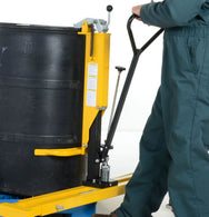 Camión de tambor a horcajadas para paletas de Vestil Manufacturing Corp– – Ahora disponible en MTN Shop US. - imagen 8
