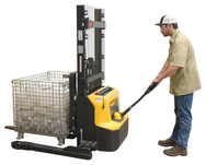 Apiladores Vestil Manufacturing Corp con batería de iones de litio– – Ahora disponibles en MTN Shop US. - imagen 3