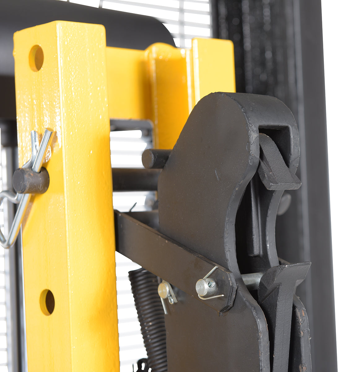 Elevadores de tambor contrapesados ​​de Vestil Manufacturing Corp (elevación y accionamiento motorizados)– – Ahora disponibles en MTN Shop US. - imagen 8