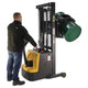 Pinza/Rotador vertical totalmente motorizado Vestil Manufacturing Corp
