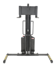 Apiladores de mástil estrecho de Vestil Manufacturing Corp con elevación motorizada– – Ahora disponibles en MTN Shop US. - imagen 4