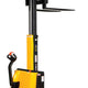 Vestil Manufacturing Corp Apiladores de mástil estrecho con accionamiento motorizado y elevación motorizada