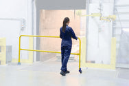 Puertas batientes de seguridad económicas de Vestil Manufacturing Corp– – Ahora disponibles en MTN Shop US. - imagen 5