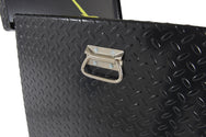 Cajas de herramientas portátiles con placa de rodadura de acero de Vestil Manufacturing Corp– – Ahora disponibles en MTN Shop US. - imagen 3