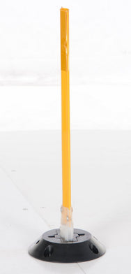 Estacas flexibles de montaje en superficie de Vestil Manufacturing Corp– – Ahora disponibles en MTN Shop US. - imagen 2