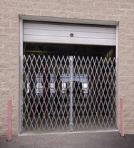 Puertas plegables galvanizadas de Vestil Manufacturing Corp– – Ahora disponibles en MTN Shop US. - imagen 2