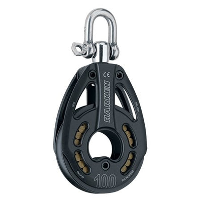 Polea simple Black Magic de 100 mm Harken - giratoria - Polea simple Black Magic de 100 mm Harken - giratoria Las poleas de aire Black Magic están diseñadas con relaciones resistencia-peso excepcionales y cuentan con rodamientos de rodillos de alta carga que giran libremente, lo que las hace muy adecuadas para manejar cargas estáticas y dinámicas altas, particularmente en situaciones con desafíos de fricción. – Ahora disponible en MTN Shop US.