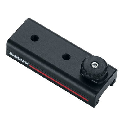 Carro deslizante Harken de 22 mm - Pinstop, sin fianza: los carros deslizantes utilizan inserciones de plástico de baja fricción para un movimiento lineal confiable. Vienen equipados con 2 orificios roscados M6 y un tope roscado que, cuando se fija, bloquea eficazmente el carro en su posición. – Ahora disponible en MTN Shop US.