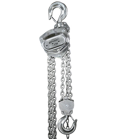 Polipasto de cadena de acero inoxidable OZ Lifting: el polipasto de cadena de acero inoxidable Oz Lifting cuenta con una mano y una cadena de carga de acero inoxidable para un acabado duradero y no aceitoso. Este polipasto de cadena de techo es perfecto para minimizar el esfuerzo al mover cargas pesadas. El polipasto de cadena está disponible con capacidades de elevación de 0,5 toneladas, 1 tonelada y 2 toneladas; ahora disponible en MTN Shop US.