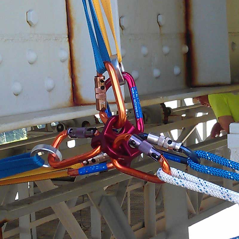 Rock Exotica rockStar 3-D Rig Plate– The rockStar gives rigging professionals a variety of advantages over flat rigplates. – Now available at MTN Shop US. - imagen 4