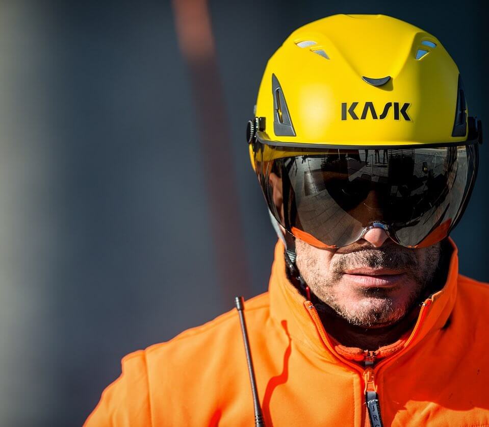 KASK SuperPlasma Visor V2: Visor V2 de KASK es un visor de casco compatible con la línea de cascos Superplasma. Gran protección para los ojos con una lente antivaho y resistente a los arañazos. CE EN 166. – Ya disponible en MTN Shop US. - imagen 6